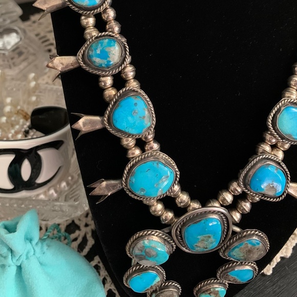 Authentic Vintage Navajo Bisbee Squash Blossom - Picture 3 of 12